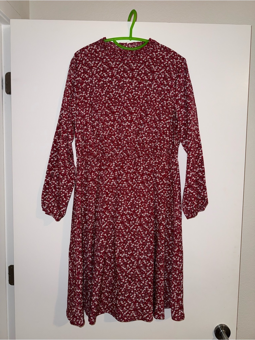 SHEIN Burgundy Floral Long-Sleeve Midi Dress